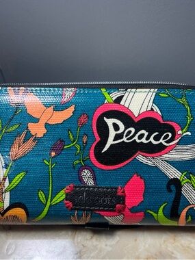 SAKROOTS Peace Love Zip Around Continental Accordian Wallet